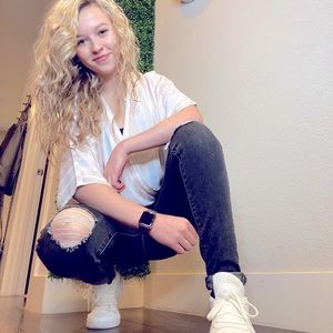 Cute crossed and striped shirt